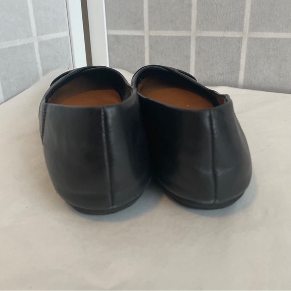 Zodiac Sadie 7.5 Black Leather Flat Shoes Slip On Woven Strap Work Casual Travel - Picture 9 of 12